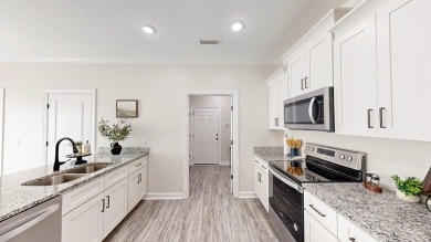 Like-new brick home of 2,672 square feet, located in the on Headland Country Club in Alabama - for sale on GolfHomes.com, golf home, golf lot