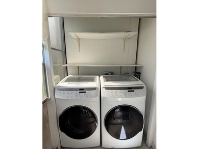 Beautifully updated corner unit 2BR/2BA condo in the desirable on Addison Reserve in Florida - for sale on GolfHomes.com, golf home, golf lot