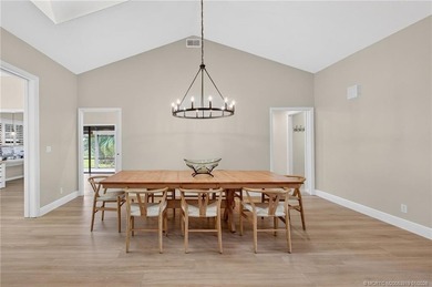 Beautiful 3/2 in desirable Yacht and Country Club. Soaring on Yacht and Country Club in Florida - for sale on GolfHomes.com, golf home, golf lot