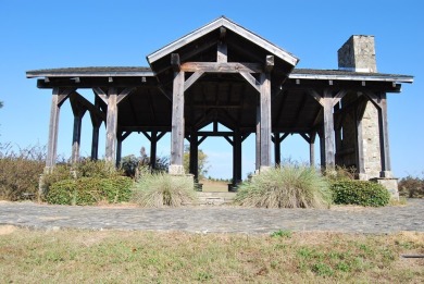 Like-new brick home of 2,672 square feet, located in the on Headland Country Club in Alabama - for sale on GolfHomes.com, golf home, golf lot