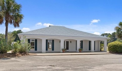 This well-maintained home, located on a quiet cul-de-sac, offers on Shadow Ridge Golf Club in Mississippi - for sale on GolfHomes.com, golf home, golf lot