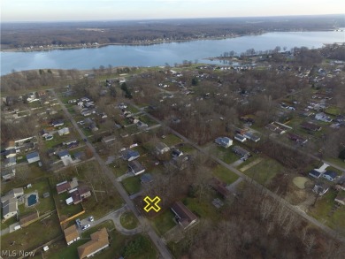 Come build your dream home in Lake Milton!! 2 wooded lots 80 x on Olde Dutch Mill Golf Course in Ohio - for sale on GolfHomes.com, golf home, golf lot