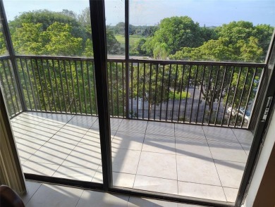 STOP THE SEARCH, THIS IS THE CONDO TO SEE. 3 LARGE BEDROOMS IN on Woodlands Country Club in Florida - for sale on GolfHomes.com, golf home, golf lot