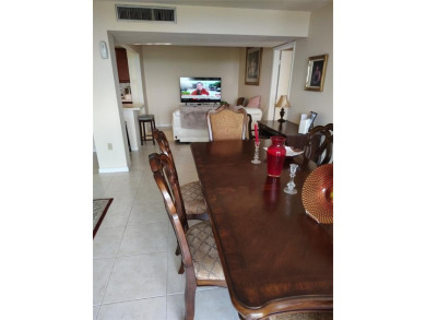 STOP THE SEARCH, THIS IS THE CONDO TO SEE. 3 LARGE BEDROOMS IN on Woodlands Country Club in Florida - for sale on GolfHomes.com, golf home, golf lot