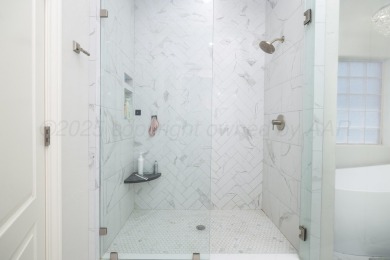AMAZING home on quiet cul-de-sac in La Paloma near the golf on La Paloma Golf Club in Texas - for sale on GolfHomes.com, golf home, golf lot
