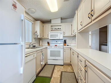 Escape the Cold & Embrace the Sunshine!

 Charming 2-Bed on Lily Lake Golf and RV Resort in Florida - for sale on GolfHomes.com, golf home, golf lot