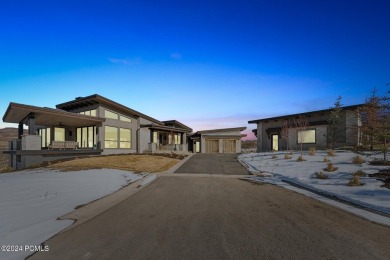 Exceptionally rich finishes and ideal floorplan culminate to on Talisker Club At Tuhaye in Utah - for sale on GolfHomes.com, golf home, golf lot