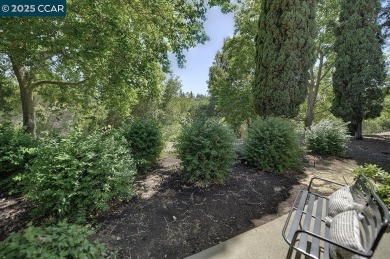 Charming 2BR/1BA level-in San Franciscan model in the heart of on Rossmoor Golf Course in California - for sale on GolfHomes.com, golf home, golf lot