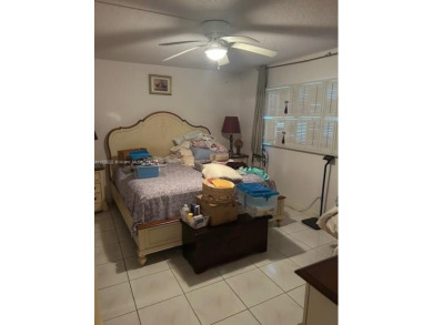 Beautifully maintained 2-bedroom, 2-bathroom condo nestled in a on Oriole Golf and Tennis Club in Florida - for sale on GolfHomes.com, golf home, golf lot