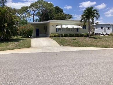 Location! Location! Walk  to everything from this well
cared on Riviera Golf Club in Florida - for sale on GolfHomes.com, golf home, golf lot