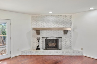 Welcome to this beautiful 3-bedroom, 2-bath brick home located on Stone Creek Cove Golf Course in South Carolina - for sale on GolfHomes.com, golf home, golf lot