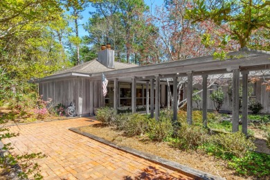 SO MUCH POTENTIAL in this LARGE 4 Bedroom, 4 Bath Home with on Hattiesburg Country Club in Mississippi - for sale on GolfHomes.com, golf home, golf lot