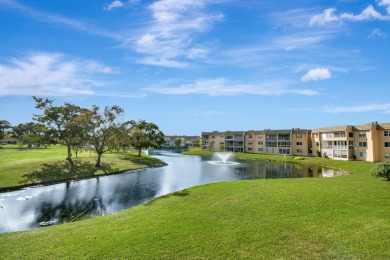 Bright and Beautiful 2/2 Condo. Discover your dream home in this on Sunrise Lakes Phase III in Florida - for sale on GolfHomes.com, golf home, golf lot