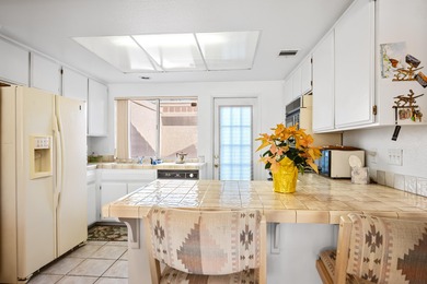 Welcome to Indian Palms Country Club! This 2 bedroom, 2 bathroom on Indian Palms Country Club and Resort in California - for sale on GolfHomes.com, golf home, golf lot