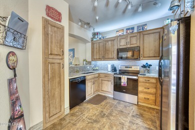 Great all downstairs condo with no one above you by Rotary Park on London Bridge Golf Course in Arizona - for sale on GolfHomes.com, golf home, golf lot