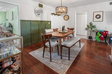 Beautifully remodeled 3-bedroom, 2.5-bath F-model condo with 1 on Palm-Aire Country Club and Resort - Palms in Florida - for sale on GolfHomes.com, golf home, golf lot