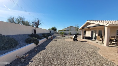 FURNISHED,Lovely well maintained 3 Bed/2 Bath home in fantastic on London Bridge Golf Course in Arizona - for sale on GolfHomes.com, golf home, golf lot