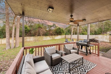 Step into this classic 4 bedroom, 2 bathroom home located in the on Hide-A-Way Lake Golf Course in Texas - for sale on GolfHomes.com, golf home, golf lot