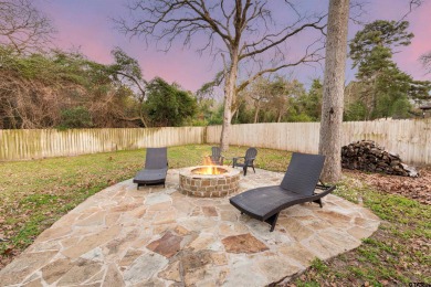 Step into this classic 4 bedroom, 2 bathroom home located in the on Hide-A-Way Lake Golf Course in Texas - for sale on GolfHomes.com, golf home, golf lot
