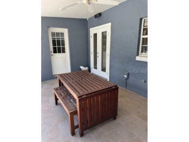 This fantastic split plan 3 bedroom, 3 bathroom Wekiva pool home on Wekiva Golf Club in Florida - for sale on GolfHomes.com, golf home, golf lot