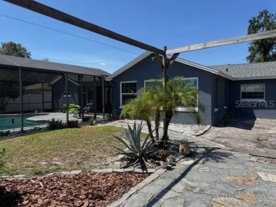 This fantastic split plan 3 bedroom, 3 bathroom Wekiva pool home on Wekiva Golf Club in Florida - for sale on GolfHomes.com, golf home, golf lot