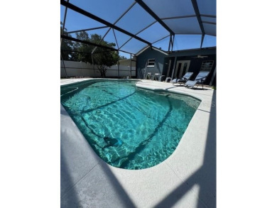 This fantastic split plan 3 bedroom, 3 bathroom Wekiva pool home on Wekiva Golf Club in Florida - for sale on GolfHomes.com, golf home, golf lot