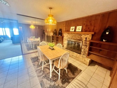Lakeside Haven on Toledo Bend Escape to this charming 1 story on Pendleton Harbor in Texas - for sale on GolfHomes.com, golf home, golf lot