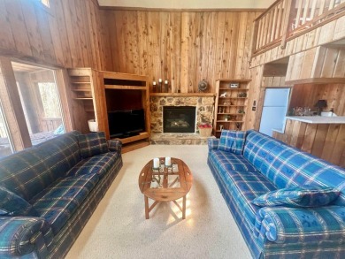 Lakeside Haven on Toledo Bend Escape to this charming 1 story on Pendleton Harbor in Texas - for sale on GolfHomes.com, golf home, golf lot