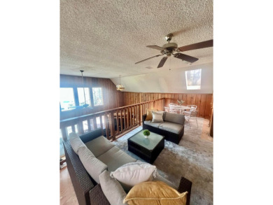 Lakeside Haven on Toledo Bend Escape to this charming 1 story on Pendleton Harbor in Texas - for sale on GolfHomes.com, golf home, golf lot