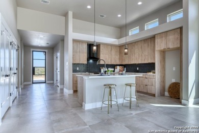 Look at the perfect blend of luxury, comfort, and convenience on Vaaler Creek Golf Club in Texas - for sale on GolfHomes.com, golf home, golf lot