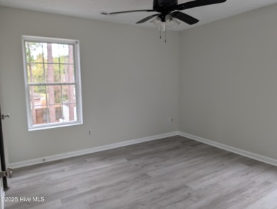 Great Location! Lovely, maintained, updated, unique1780 sqft on The Lakes Country Club in North Carolina - for sale on GolfHomes.com, golf home, golf lot