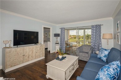 RARELY AVAILABLE - TURNKEY - GORGEOUS - LAKE & GOLF COURSE VIEWS on Quail Run Golf Club In Naples in Florida - for sale on GolfHomes.com, golf home, golf lot