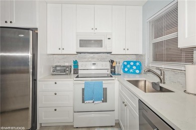 RARELY AVAILABLE - TURNKEY - GORGEOUS - LAKE & GOLF COURSE VIEWS on Quail Run Golf Club In Naples in Florida - for sale on GolfHomes.com, golf home, golf lot