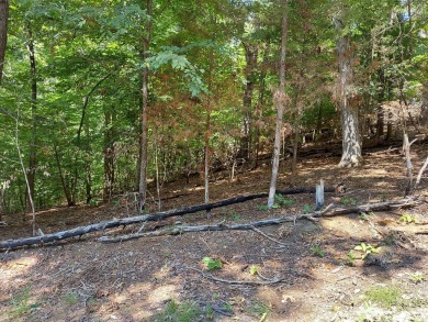 Your chance to own some beautiful, wooded property in the on Baneberry Golf and Resort Club in Tennessee - for sale on GolfHomes.com, golf home, golf lot