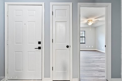 This 2nd floor 2 bedroom/2 bath condo unit in the highly on Brierwood Golf Club in North Carolina - for sale on GolfHomes.com, golf home, golf lot