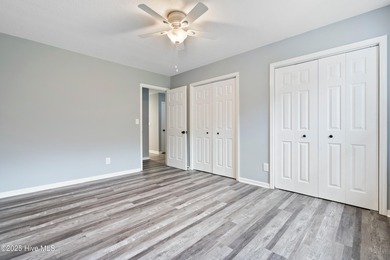 This 2nd floor 2 bedroom/2 bath condo unit in the highly on Brierwood Golf Club in North Carolina - for sale on GolfHomes.com, golf home, golf lot