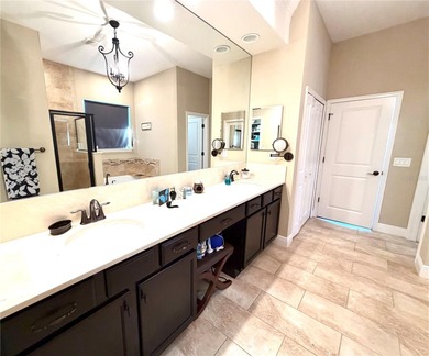 Beautiful POOL home on the Debary Golf and Country Clubs 14th on DeBary Golf and Country Club in Florida - for sale on GolfHomes.com, golf home, golf lot