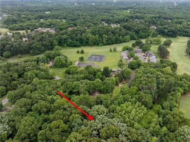 Experience the energy of Bella Vista's outdoor lifestyle with on Bella Vista - Metfield Golf Complex and Country Club in Arkansas - for sale on GolfHomes.com, golf home, golf lot