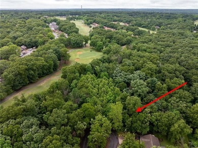 Experience the energy of Bella Vista's outdoor lifestyle with on Bella Vista - Metfield Golf Complex and Country Club in Arkansas - for sale on GolfHomes.com, golf home, golf lot