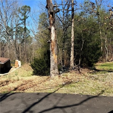 Build your future home on this .28 lot in Bella Vista known for on Bella Vista Country Club - Berksdale in Arkansas - for sale on GolfHomes.com, golf home, golf lot