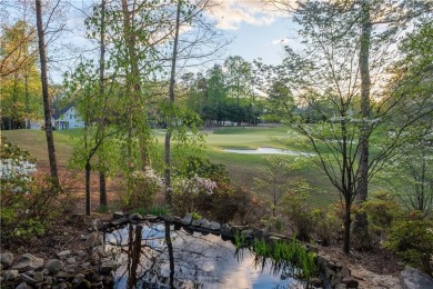 Luxury Living in Chestatee Lake  Golf Community
5 Bedrooms | 4.5 on Chestatee Golf Club in Georgia - for sale on GolfHomes.com, golf home, golf lot