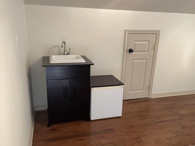 Charming 4-Bedroom home. Nestled in a serene and picturesque on Mountain Ranch Golf Club in Arkansas - for sale on GolfHomes.com, golf home, golf lot