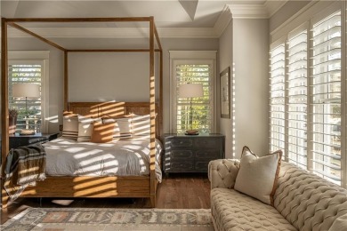 Luxury Living in Chestatee Lake  Golf Community
5 Bedrooms | 4.5 on Chestatee Golf Club in Georgia - for sale on GolfHomes.com, golf home, golf lot