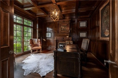 Luxury Living in Chestatee Lake  Golf Community
5 Bedrooms | 4.5 on Chestatee Golf Club in Georgia - for sale on GolfHomes.com, golf home, golf lot