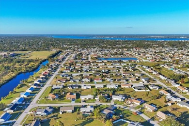 Under $300k for a pool home with double lot that is fenced...yes on Duffys Golf Center in Florida - for sale on GolfHomes.com, golf home, golf lot