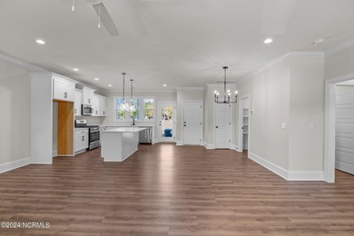 Holiday Special! Choose either a FREE golf cart or a Move-In on Carolina Colours Golf Club in North Carolina - for sale on GolfHomes.com, golf home, golf lot