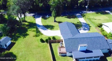 Gorgeous Real estate. Sitting on a 2.33 acre lot beautiful ready on  in Florida - for sale on GolfHomes.com, golf home, golf lot