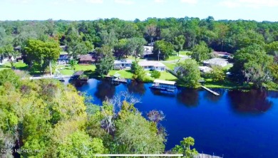 Gorgeous Real estate. Sitting on a 2.33 acre lot beautiful ready on  in Florida - for sale on GolfHomes.com, golf home, golf lot
