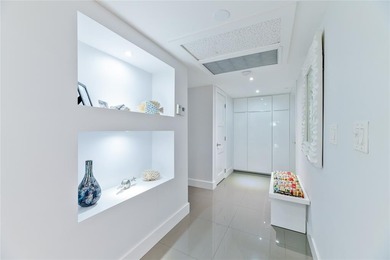 Elegantly furnished 3-bedroom, 2-bathroom corner unit condo on Palm-Aire Country Club and Resort - The Oaks in Florida - for sale on GolfHomes.com, golf home, golf lot