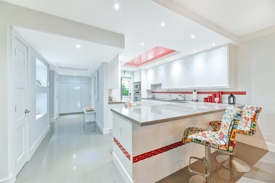 Elegantly furnished 3-bedroom, 2-bathroom corner unit condo on Palm-Aire Country Club and Resort - The Oaks in Florida - for sale on GolfHomes.com, golf home, golf lot